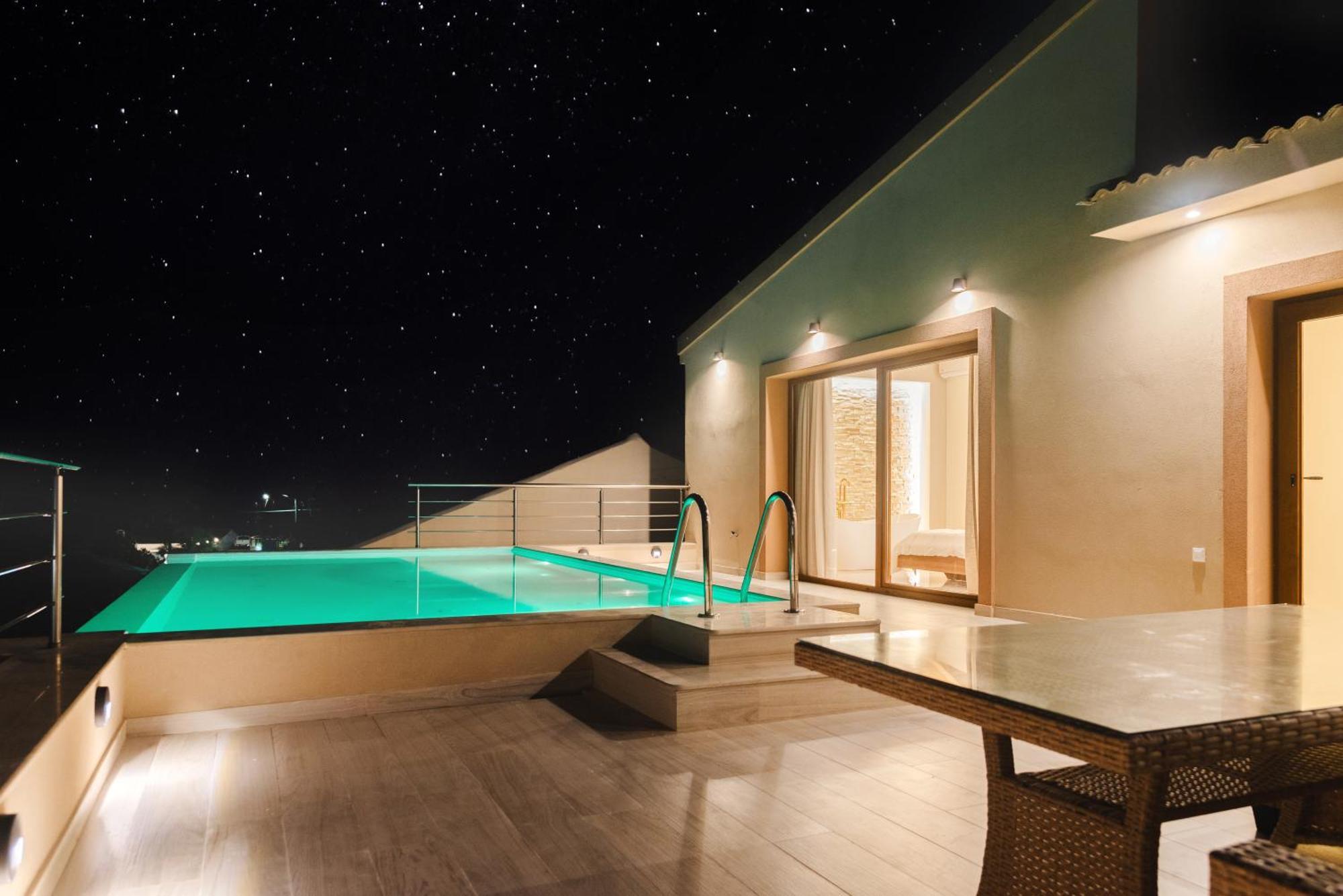 Villa Vasillis-Heated Swimming Pool With Infinity View Vitaládesz Kültér fotó